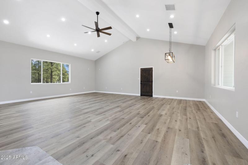 4-web-or-mls-FA9A2109