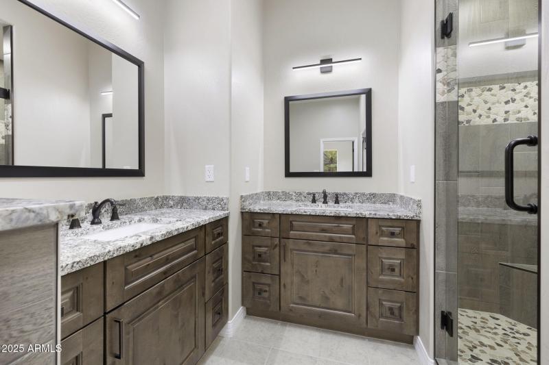 19-web-or-mls-FA9A2214