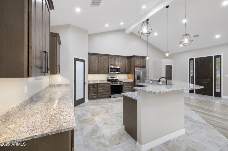 38-web-or-mls-FA9A2395