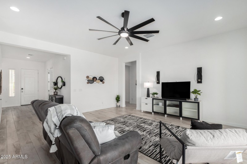 3089 N 200th AVE, Buckeye, AZ 85396