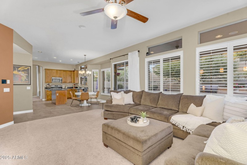 008_12-web-or-mls-7_91