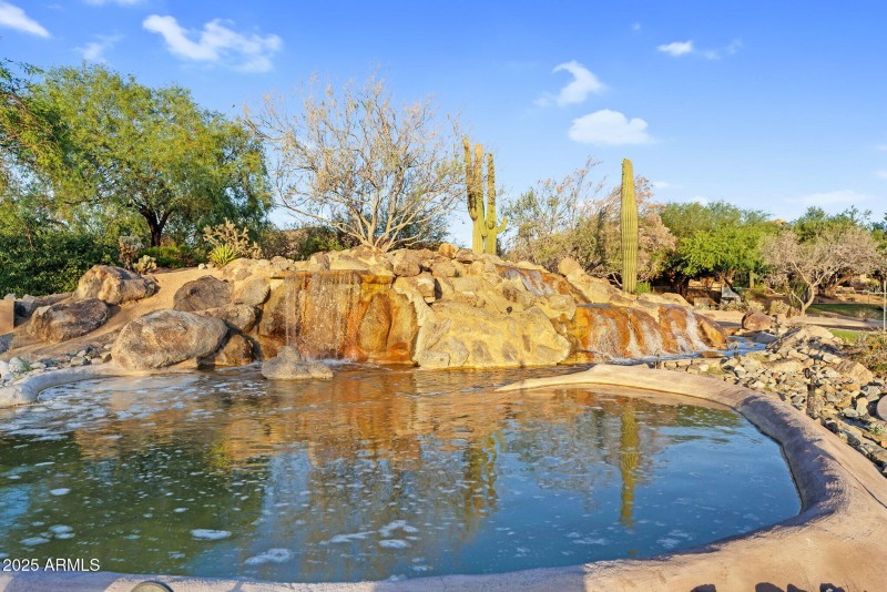 062_83-web-or-mls-dsc08617_722