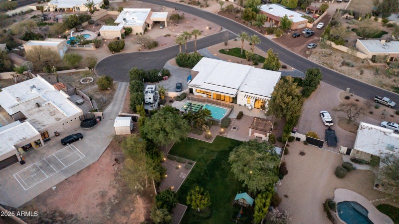 7417 E Paradise Dr Exterior Photos-25