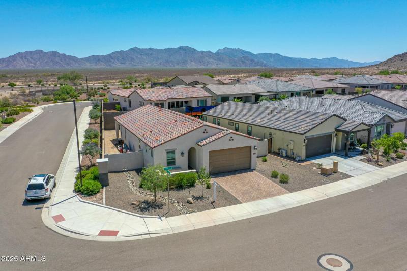 Surrounded by mountains!