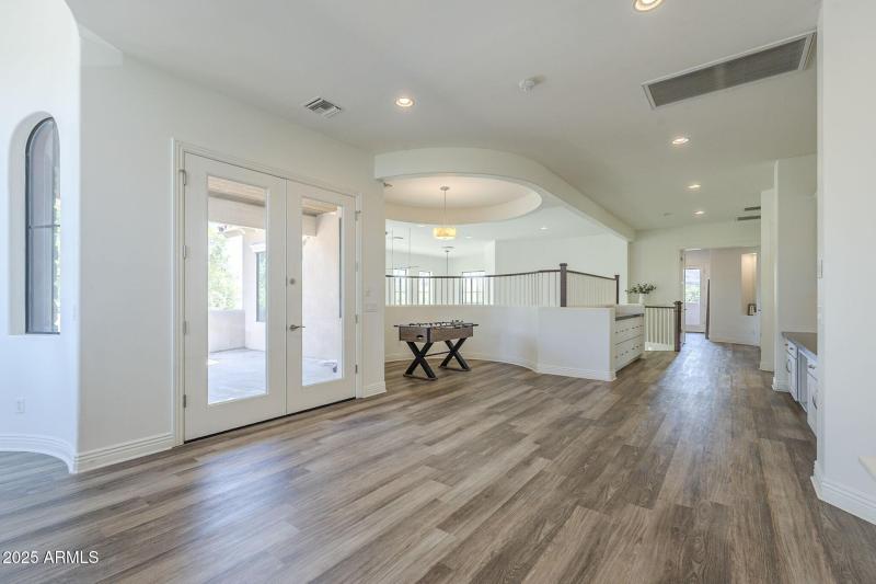 021_Upstairs Landing