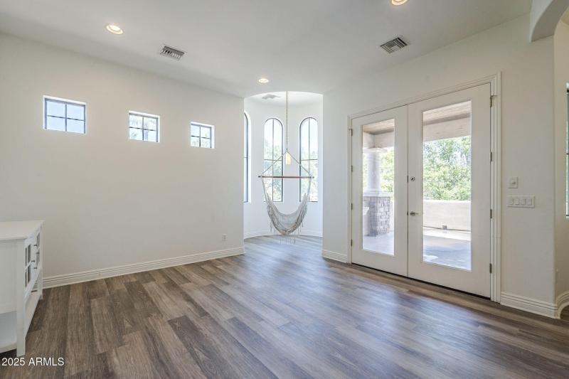 022_Upstairs Landing