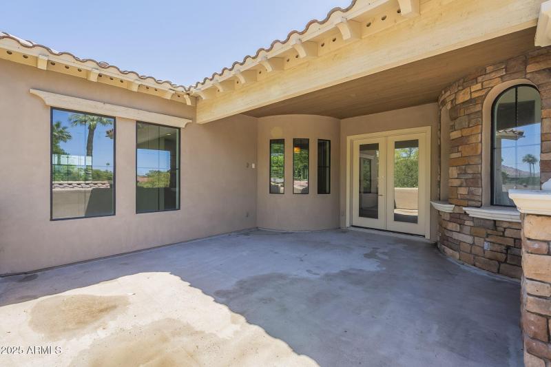 024_Upstairs Landing Balcony