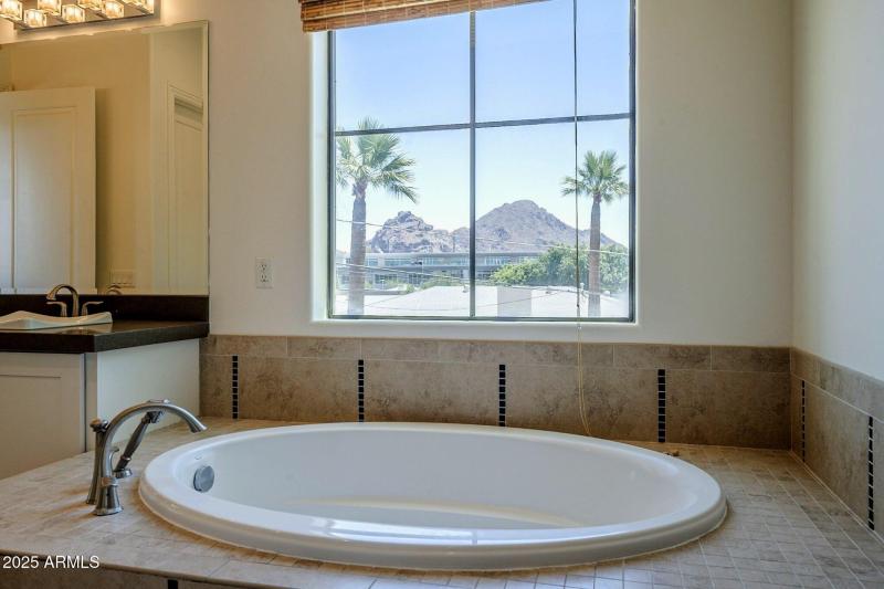 036_Primary Bathroom View