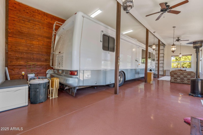 2335VoyagerCir-Overgaard-AZ-11