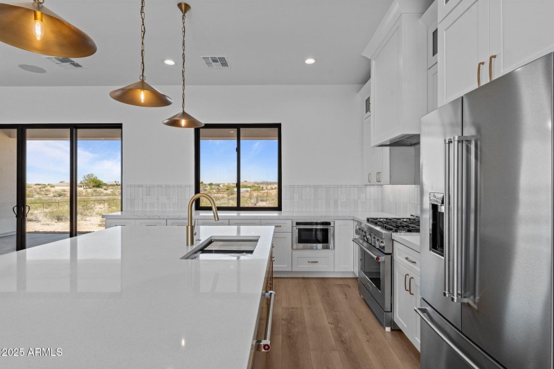 11-web-or-mls-DSC07942