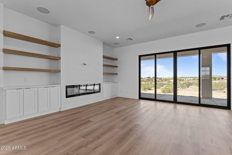 14-web-or-mls-DSC07957