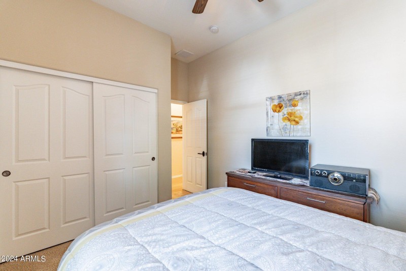 47-web-or-mls-San-HD-35