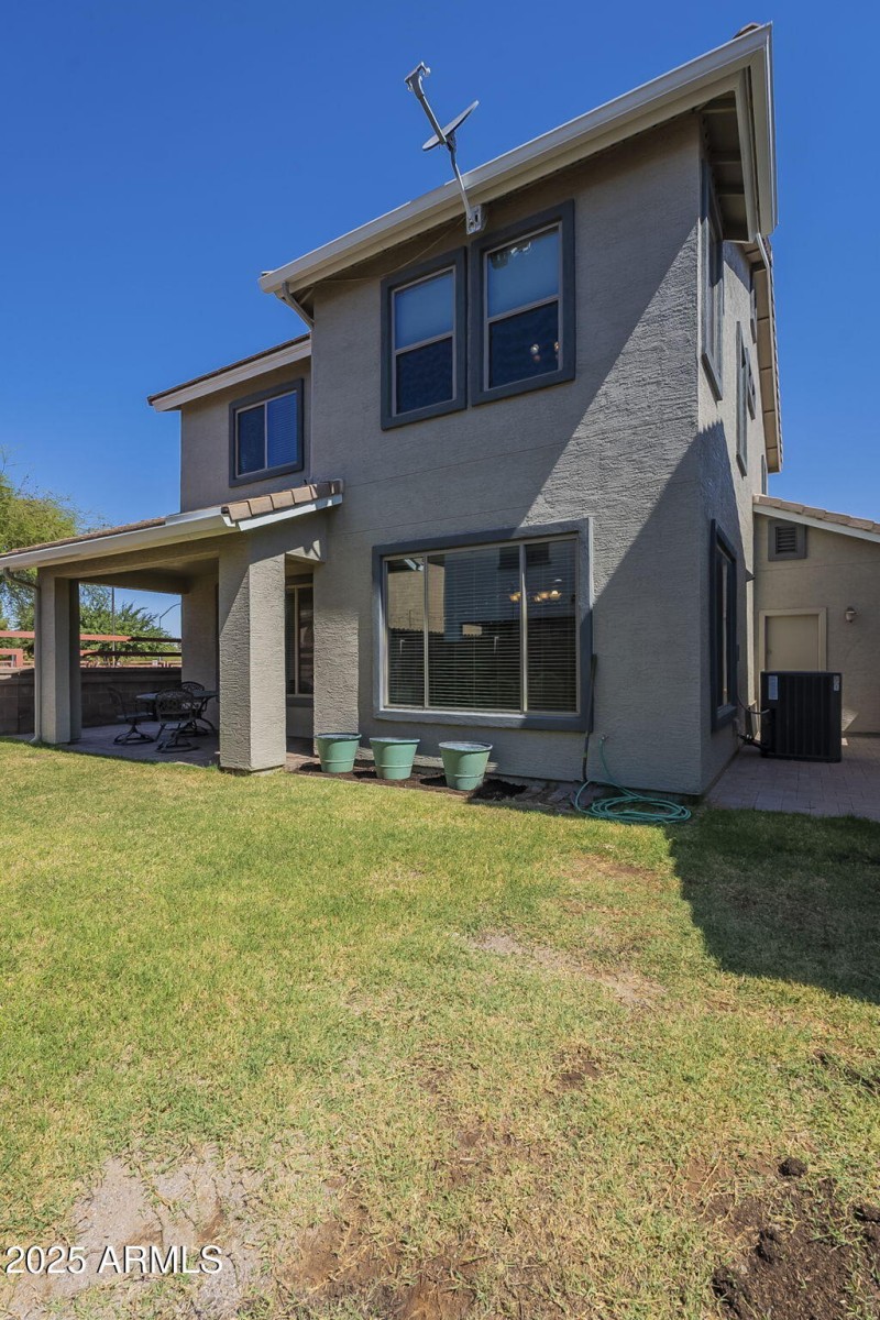 46-web-or-mls-Pelican-46