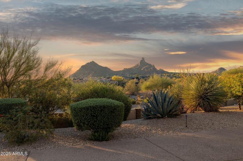 57-web-or-mls-24200-n-alma-school-rd-7