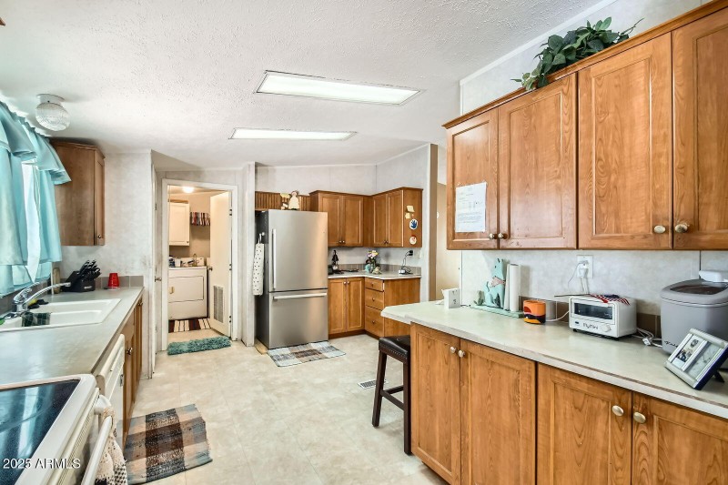 9431 E Coralbell Ave #14 - Web Quality -