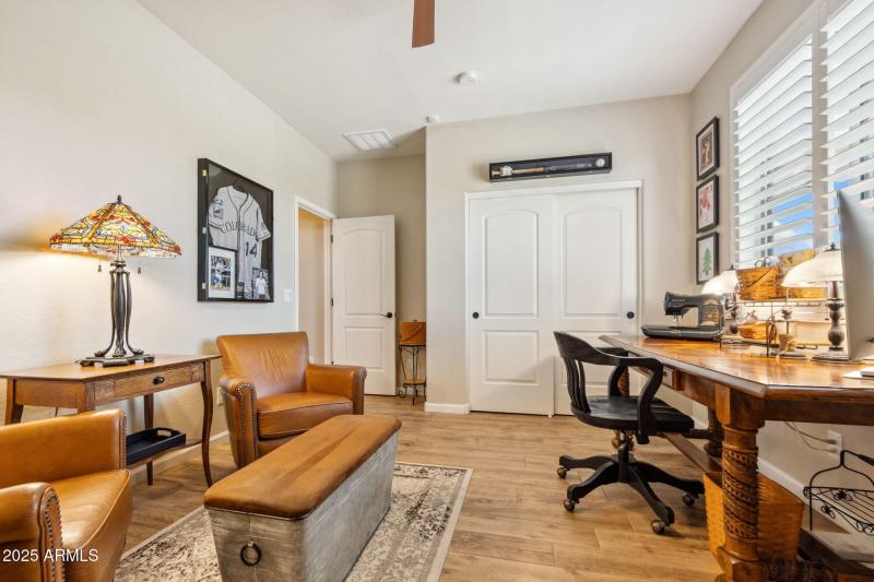 14-web-or-mls-707-lunar-view-way