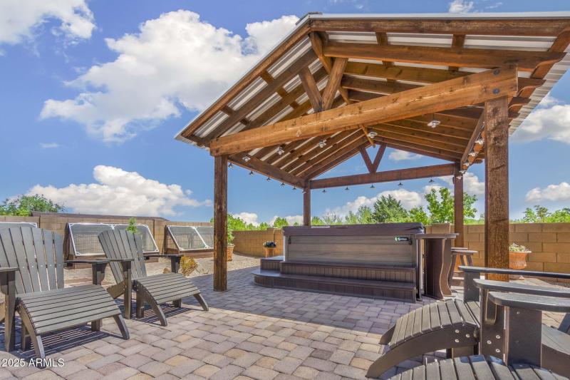 33-web-or-mls-707-lunar-view-way