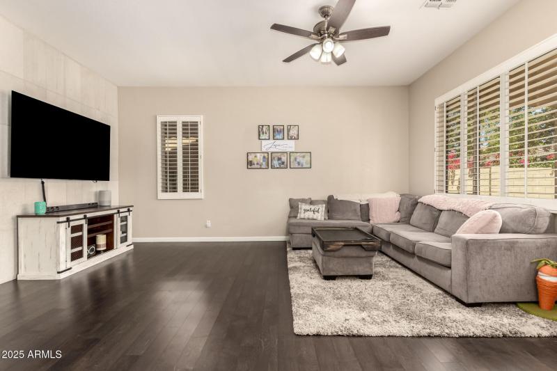 12 - Periwinkle 2043