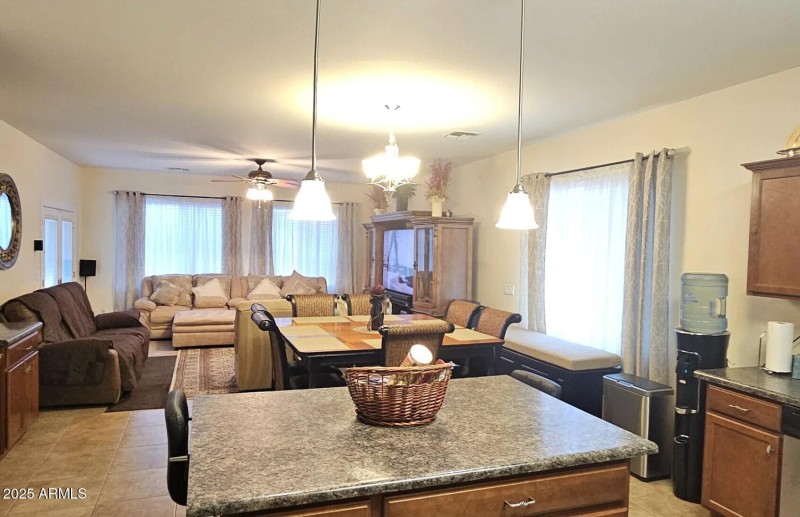 Gather in comfort every day.