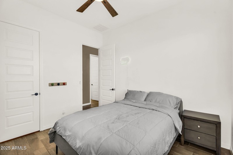 025_32-web-or-mls-30_54