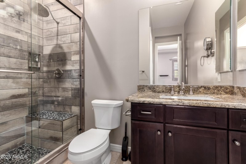 2nd Bedroom En Suite