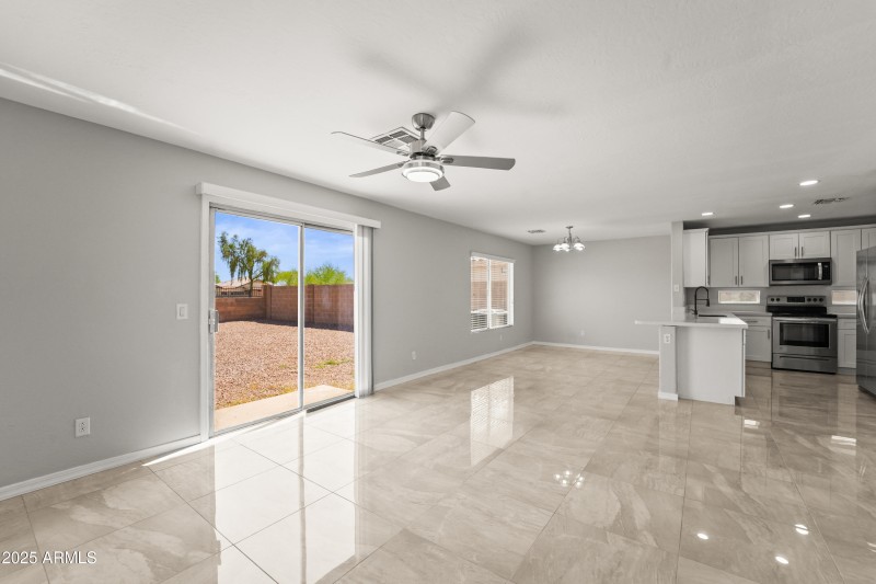 11215 W Heatherbrae Dr-09