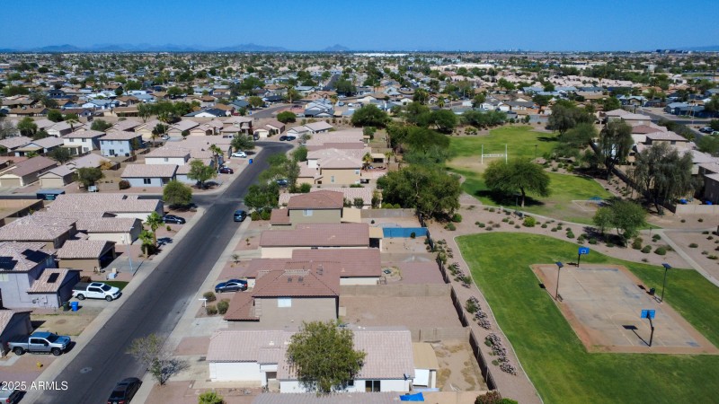 11215 W Heatherbrae Dr-38