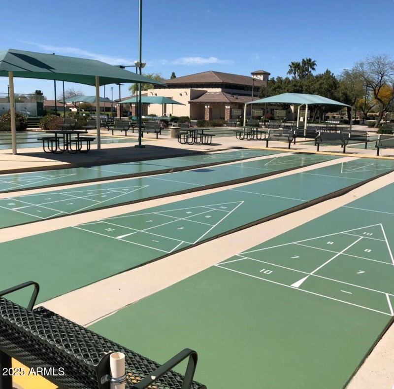 Shuffleboards Courts