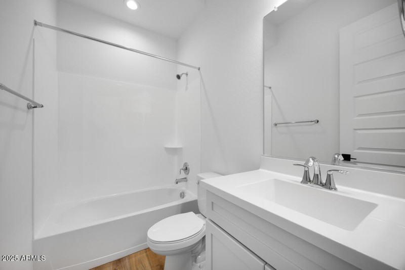 hj-az-phoenix-stonehaven-voyage-adelaide