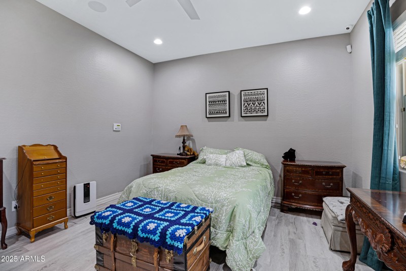 41465 W Sussex Dr-26