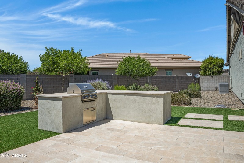 41465 W Sussex Dr-46