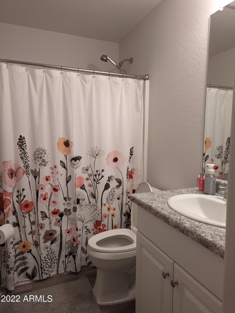 PXL_20220430_005830748