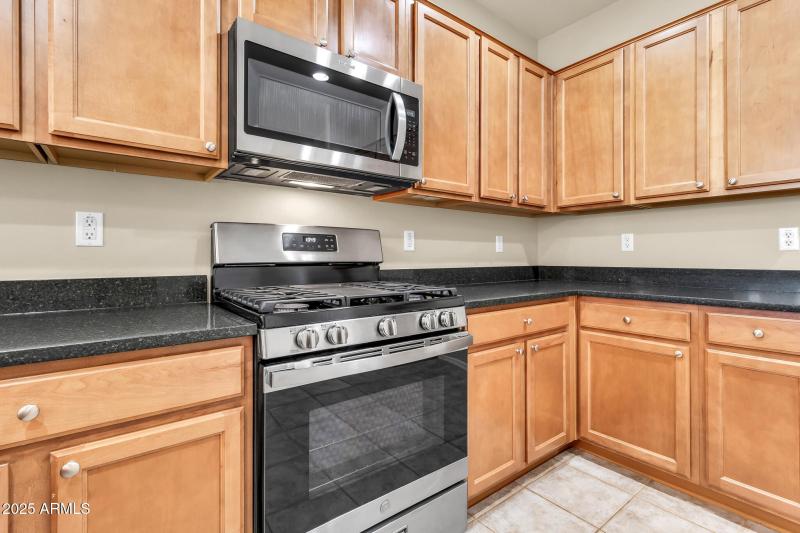 209 E Diamond Trl-15_(2048)