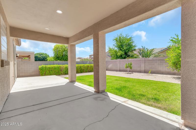 209 E Diamond Trl-37_(2048)