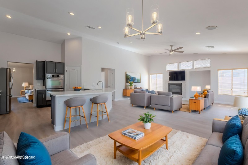 Colter-21 - Living Room - Modern - 5