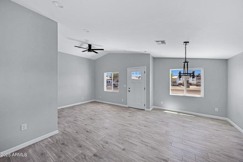 1804 E Pueblo Ave-6