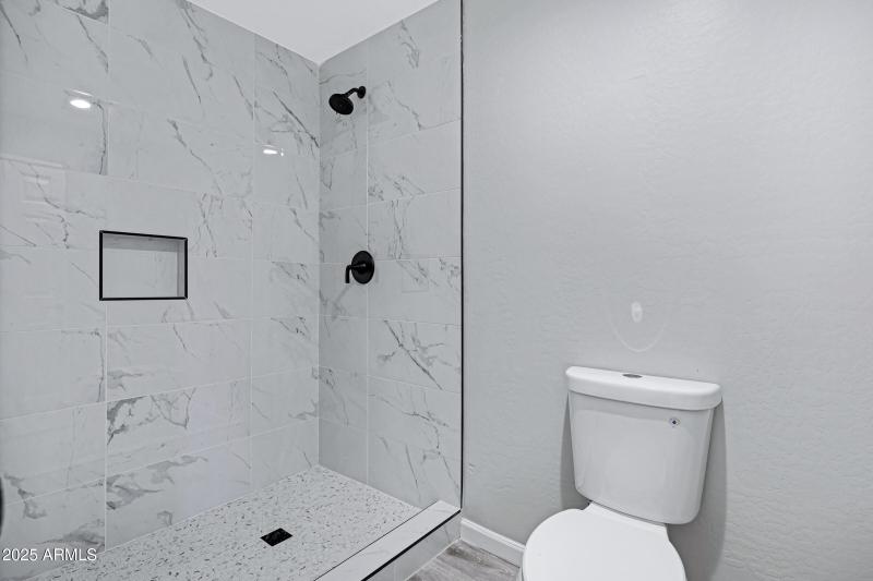 1804 E Pueblo Ave-44