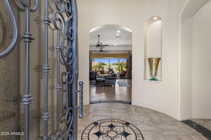 3-web-or-mls-D46A5869 copy