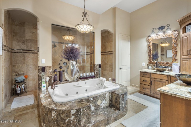 18-web-or-mls-D46A5944 copy