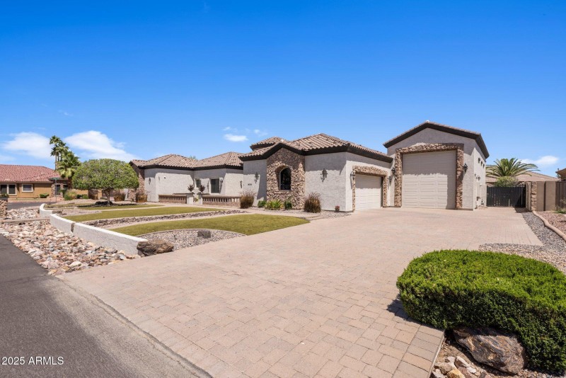 45-web-or-mls-D46A6123