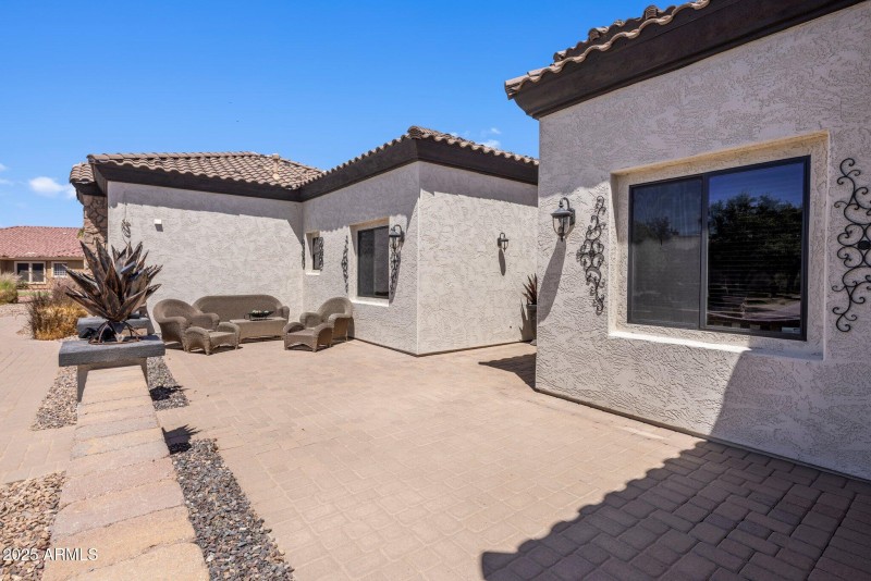 48-web-or-mls-D46A6151