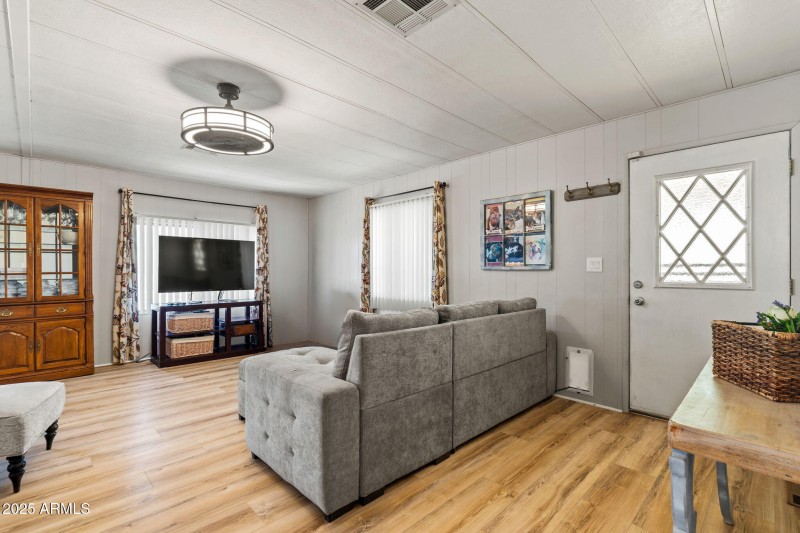 18-web-or-mls-Complete-23