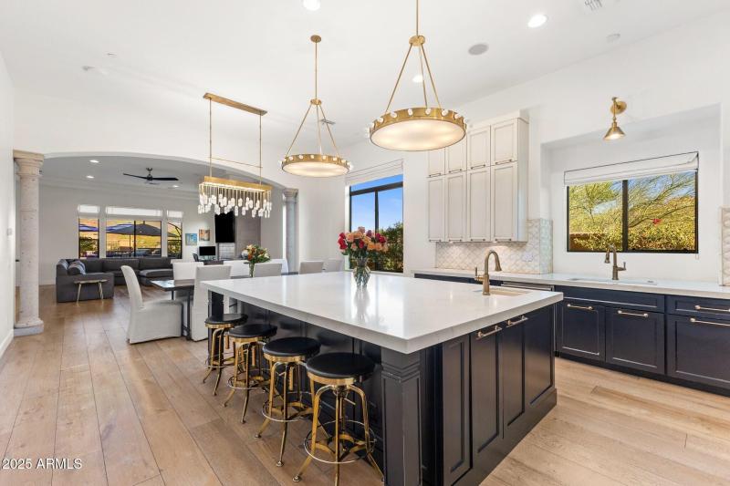 011_KitchenFamily Room