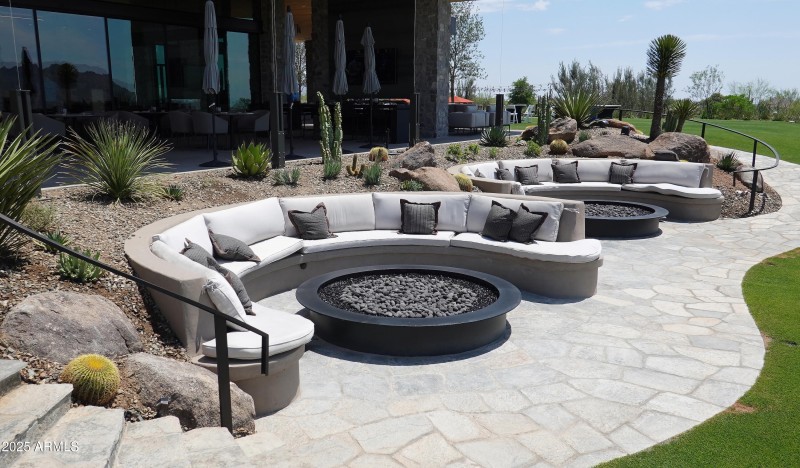 Seven Clubhouse Conversation firepit