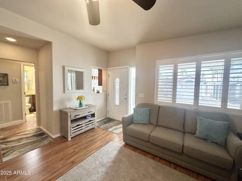 WELCOME TO THE GRAND AZ ROOM