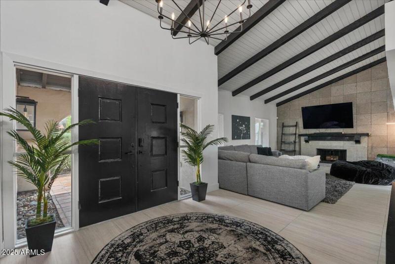 06-Entry and Living Room