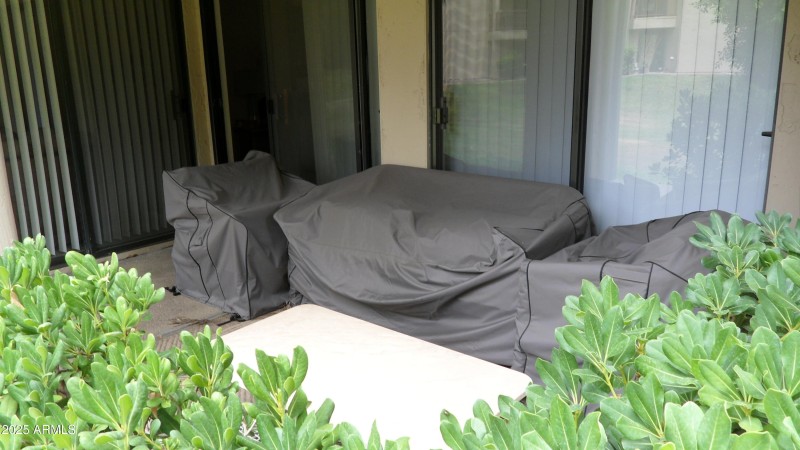 patio off great room