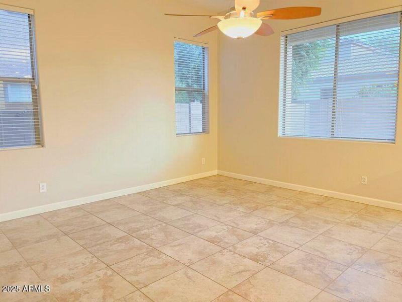 20211122213714885498000000-o