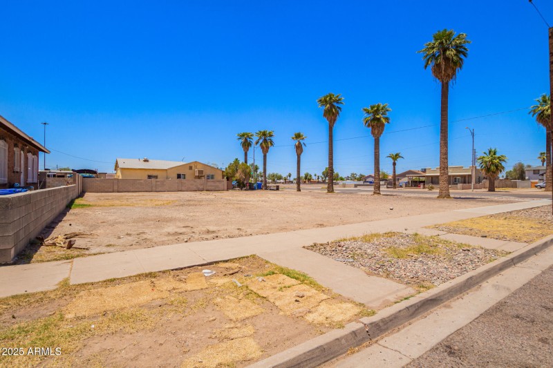 2023 W Jefferson St 2