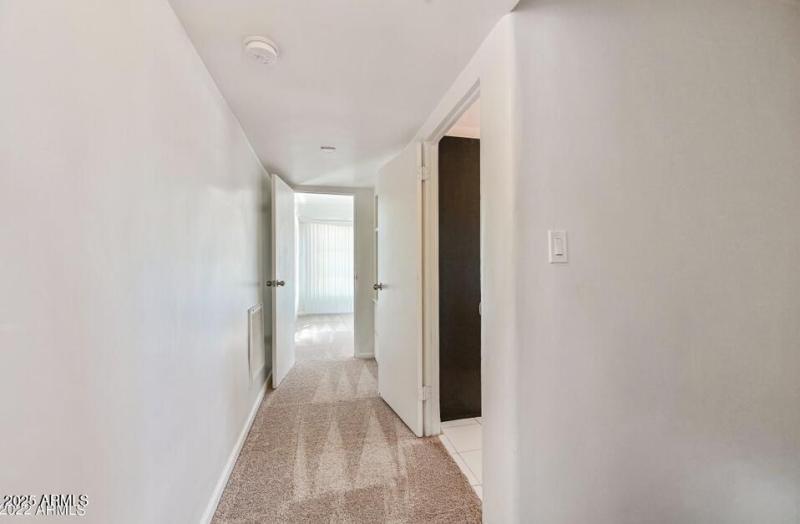 Hall to bedroom 2